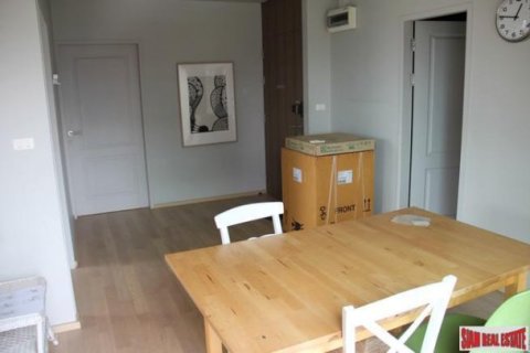 2 bedrooms Apartment in Bangkok, Thailand No. 96832 11