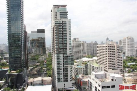 2 bedrooms Apartment in Bangkok, Thailand No. 96832 12