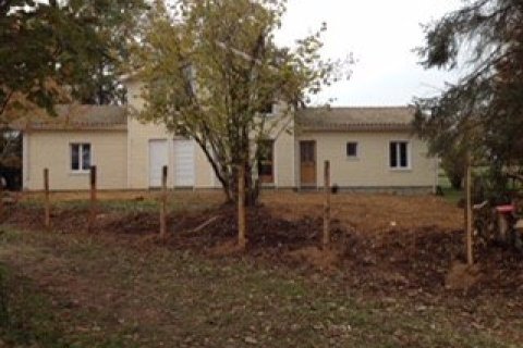 4 bedrooms House in Lessac, France No. 69475 3
