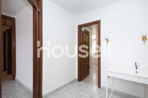 4 bedrooms House in Lessac, France No. 69475 22