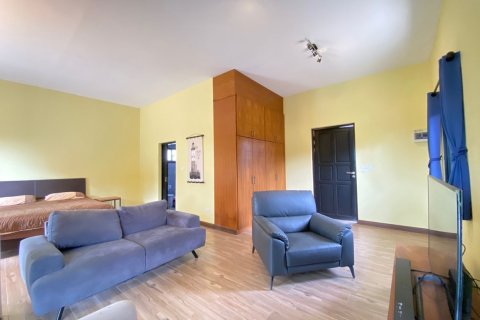 4 bedrooms House in Chiang Mai, Thailand No. 1453 12