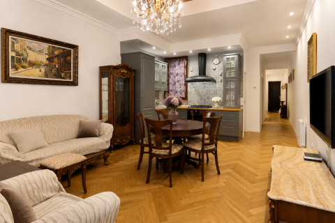 3 bedrooms Apartment in L'Eixample, Spain No. 125177