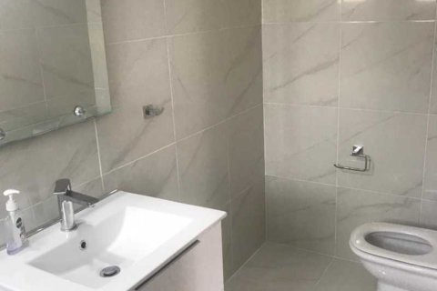 3 bedrooms Apartment in Agios Tychonas, Cyprus No. 34429 7