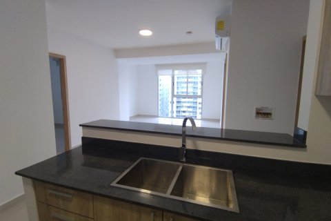 2 bedrooms Apartment in Panama City, Panama No. 109761 2