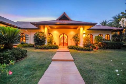 5 bedrooms Villa in Hua Hin, Thailand No. 95861 29