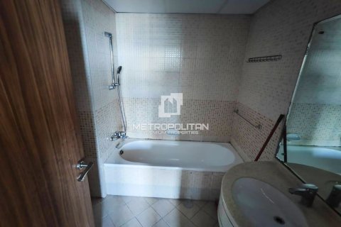 2 dormitorios Apartment en Thoi Hung, Vietnam No. 94649 12