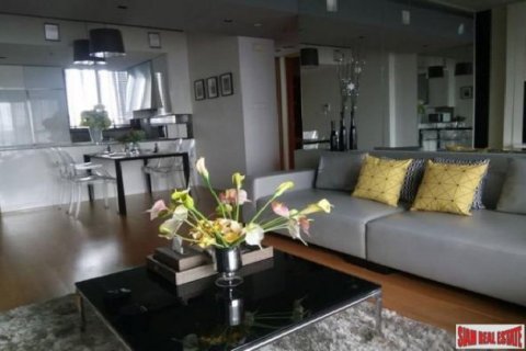 2 bedrooms Apartment in Bangkok, Thailand No. 96893 6