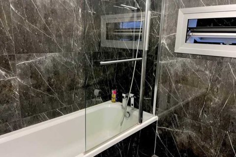 3 dormitorios House en Germasogeia, Cyprus No. 100635 5