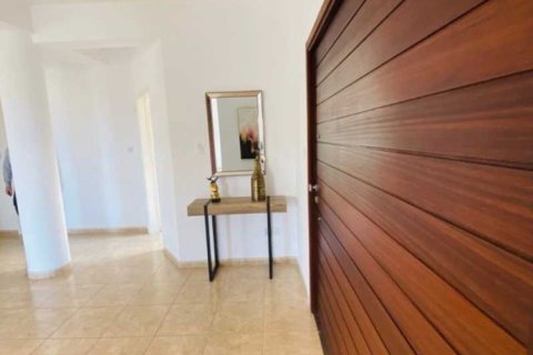 5 dormitorios Villa en Chloraka, Cyprus No. 84366 8