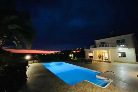 5 dormitorios Villa en Chloraka, Cyprus No. 84366 3