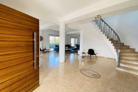 5 dormitorios Villa en Chloraka, Cyprus No. 84366 9