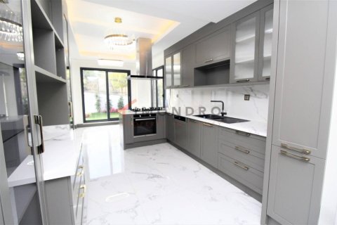 5 bedrooms Villa in An Lao, Vietnam No. 17446 19