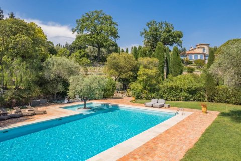 11 bedrooms Villa in Mougins, France No. 69034 2