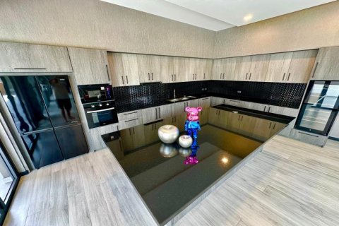 4 bedrooms Villa in Nai Harn Beach, Thailand No. 96764 13