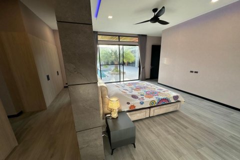 4 bedrooms Villa in Nai Harn Beach, Thailand No. 96764 20