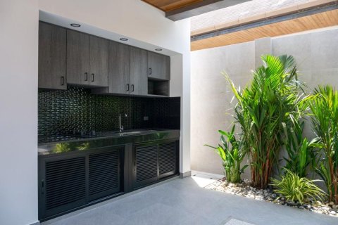 4 bedrooms Villa in Nai Harn Beach, Thailand No. 96764 9