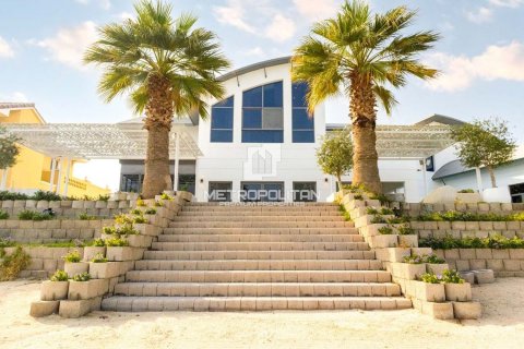 6 dormitorios Villa en Signature Villas, UAE No. 118570