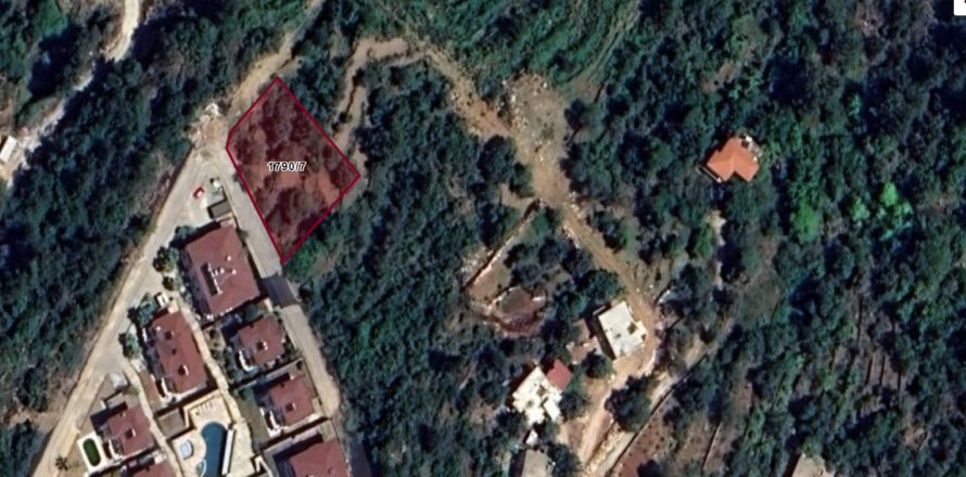 2 rooms Land in Alanya, Turkey No. 12763