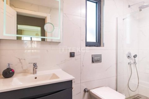 3 bedrooms Penthouse in Phi Dien, Vietnam No. 16454 3