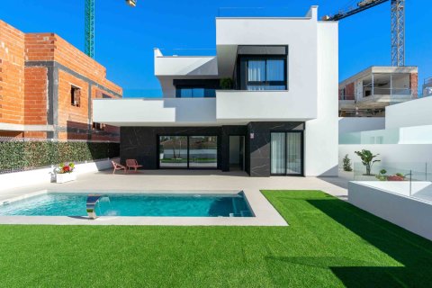 3 bedrooms Villa in Ciudad Quesada, Spain No. 111805