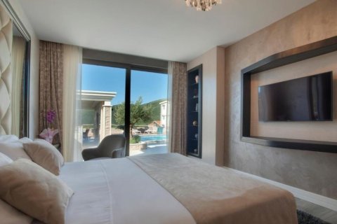 Квартира с 1 спальней в Будва, Черногория №66792 25