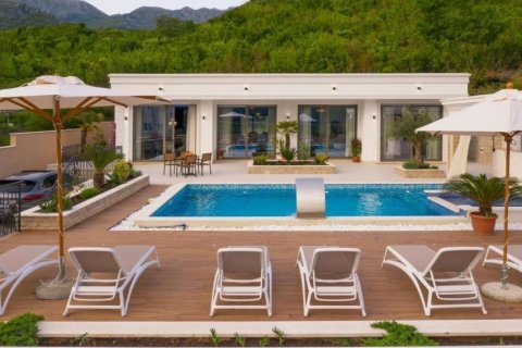 Квартира с 1 спальней в Будва, Черногория №66792 3