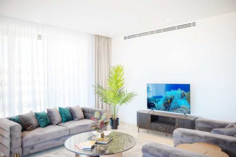 1 bedroom Apartment in Paphos, Cyprus No. 74168 3