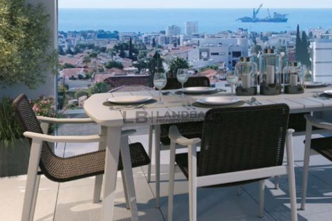 3 bedrooms Apartment in Germasogeia, Cyprus No. 75855 5