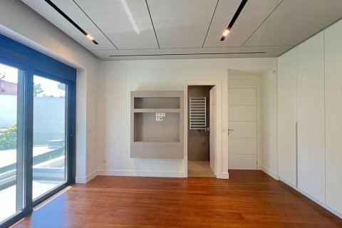 3 bedrooms Apartment in Voula, Greece No. 122139 8