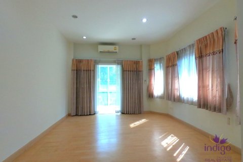 5 bedrooms House in Chiang Mai, Thailand No. 97693 13