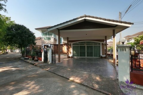5 bedrooms House in Chiang Mai, Thailand No. 97693 1