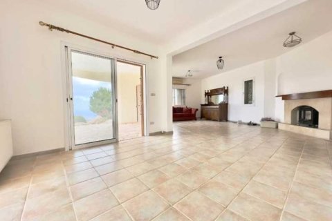 3 bedrooms Villa in Tsada, Cyprus No. 84443 8