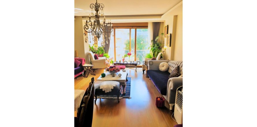 3 bedrooms Apartment in Besiktas, Turkey No. 120880