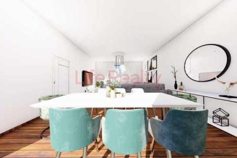 3 dormitorios Apartment en Limassol, Cyprus No. 79147 9