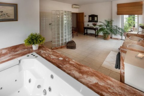 5 bedrooms House in Chiang Mai, Thailand No. 2149 23