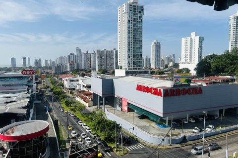 4 bedrooms Apartment in Panama City, Panama No. 109764 14
