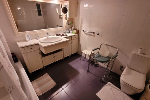 Квартира с 3 спальнями в Салоники, Греция №108645 18