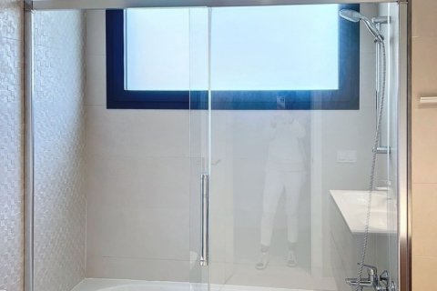 3 bedrooms Apartment in Nghia Dung, Vietnam No. 92341 24