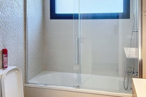 3 bedrooms Apartment in Nghia Dung, Vietnam No. 92341 16