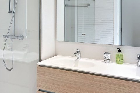 3 bedrooms Apartment in Nghia Dung, Vietnam No. 92341 20