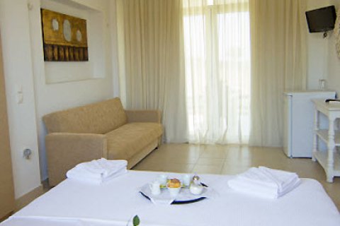 21 room Hotel in Chalkidiki, Greece No. 60655 14
