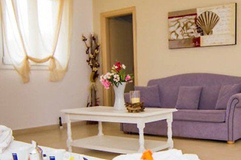 21 room Hotel in Chalkidiki, Greece No. 60655 13