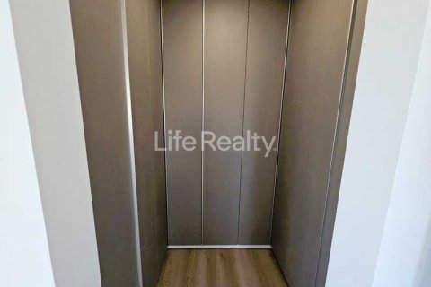 Дом с 4 спальнями в Лимассол, Кипр №63330 15