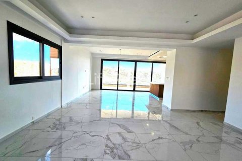 Дом с 4 спальнями в Лимассол, Кипр №63330 2