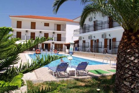 Здание с 24 спальнями в Закинтос, Греция №69591 8