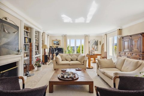 5 bedrooms House in La Colle-sur-Loup, France No. 81613 11