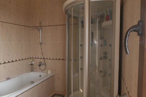 5 chambres House à Tala, Cyprus No. 37359 9