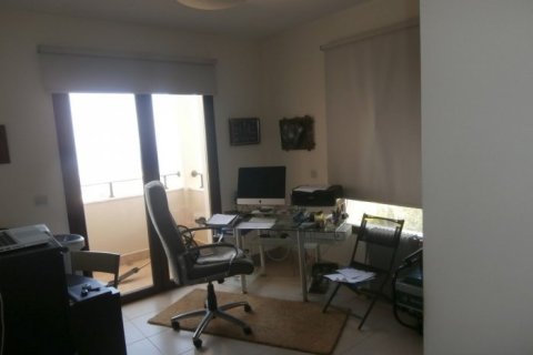 5 chambres House à Tala, Cyprus No. 37359 8