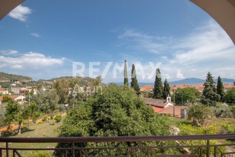 6 bedrooms Building in Volos, Greece No. 27979 14