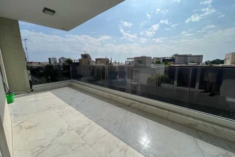 3 dormitorios Apartment en Agios Tychonas, Cyprus No. 84137 7
